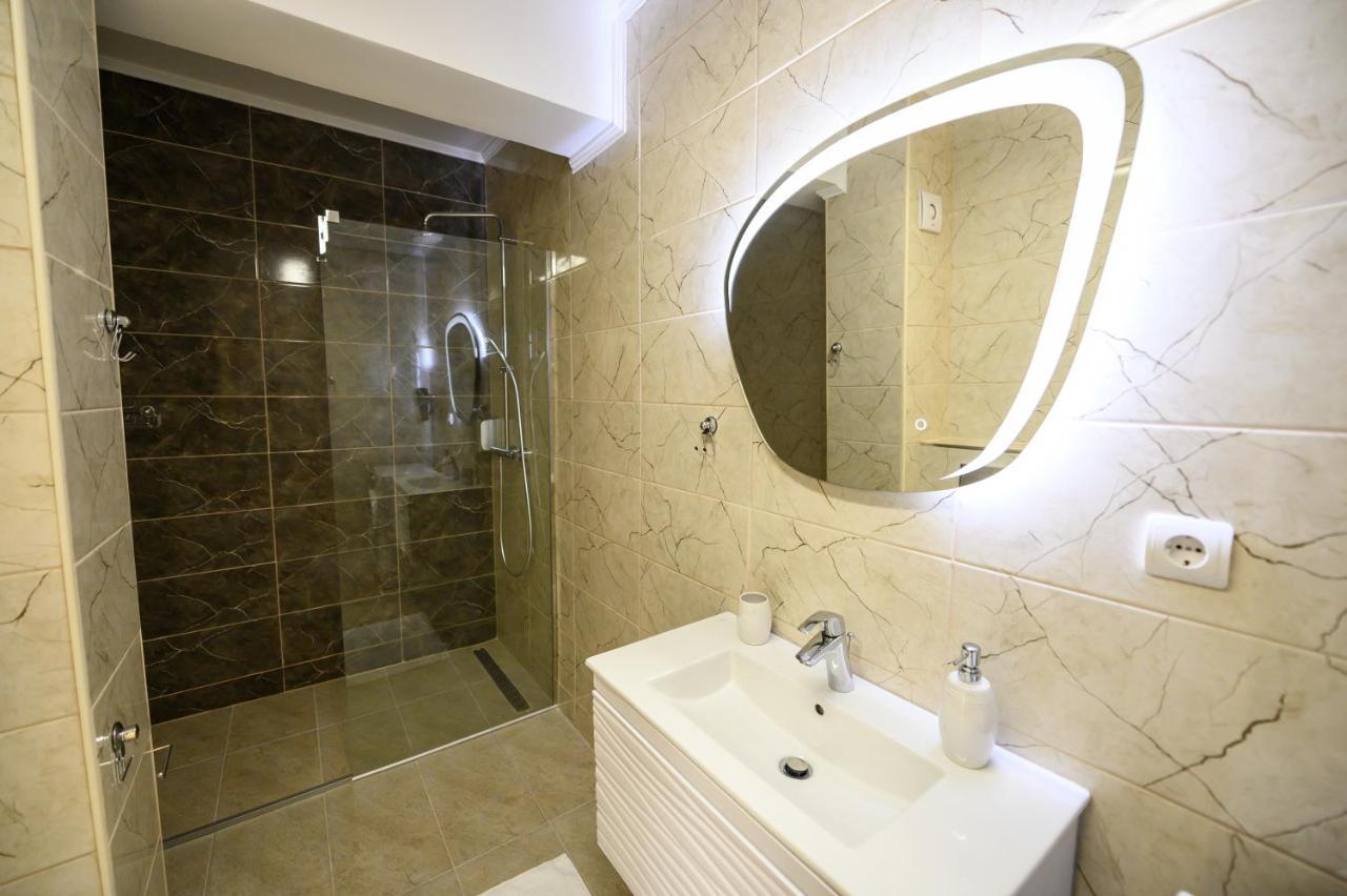 Sunset Lake Apartament Mamaia Eksteriør billede